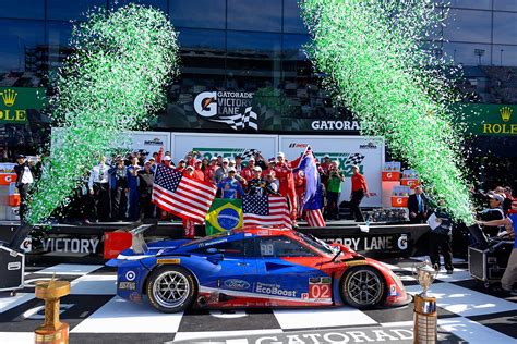 2015 rolex 24 winners